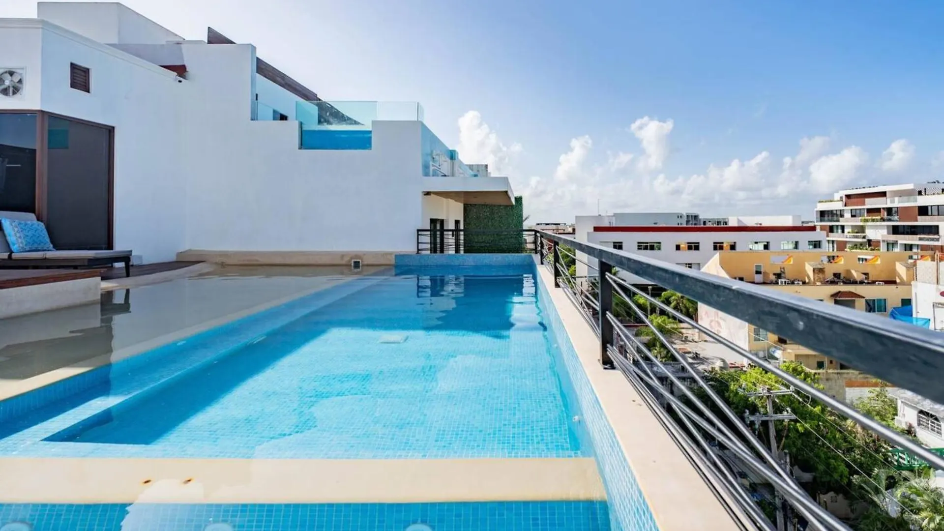 Aparthotel Emiliano 42 Condos Boutique Playa del Carmen