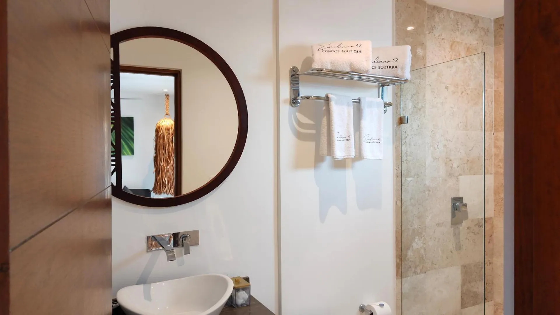 Aparthotel Emiliano 42 Condos Boutique Playa del Carmen Mexico