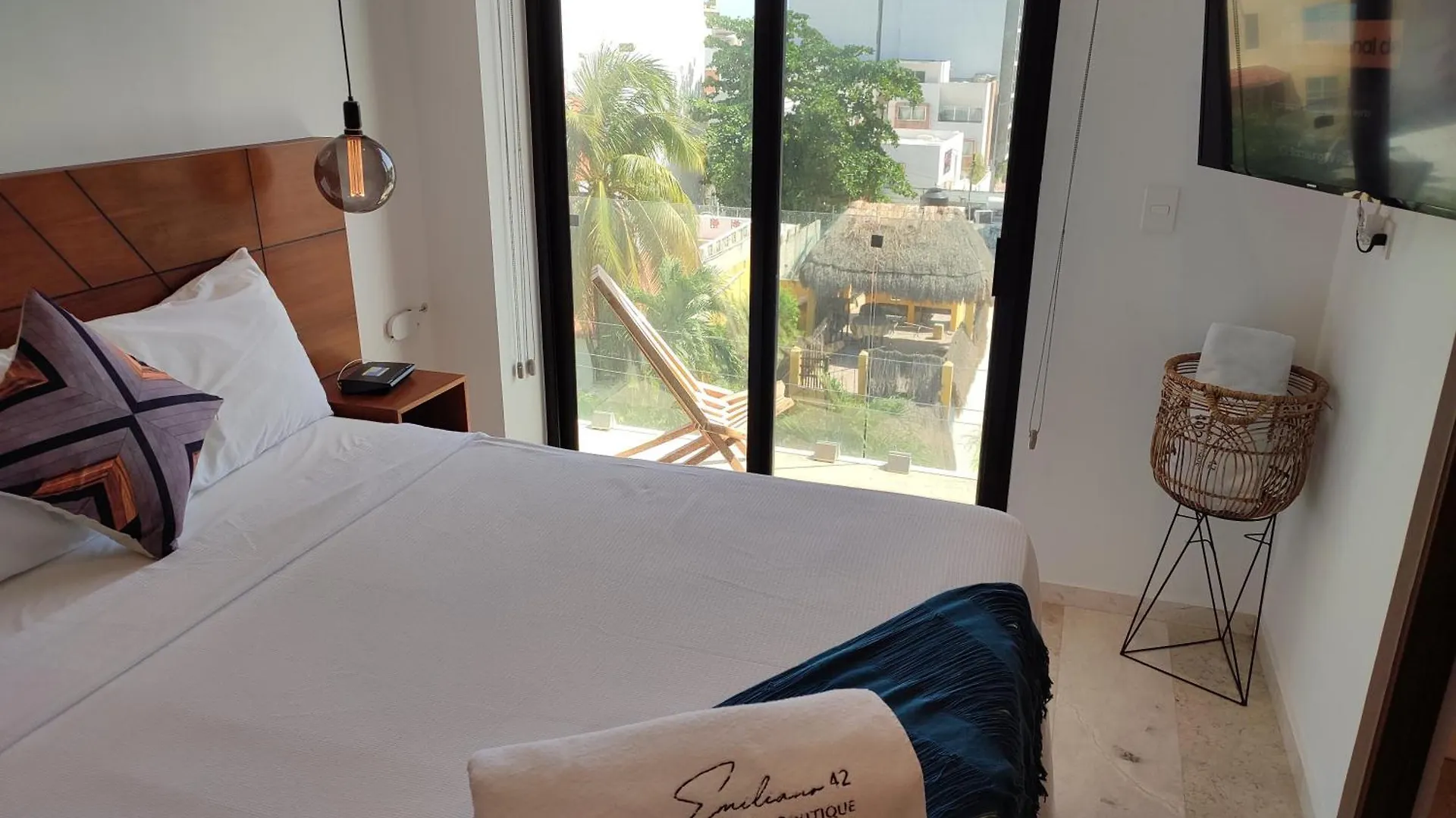 Aparthotel Emiliano 42 Condos Boutique Playa del Carmen